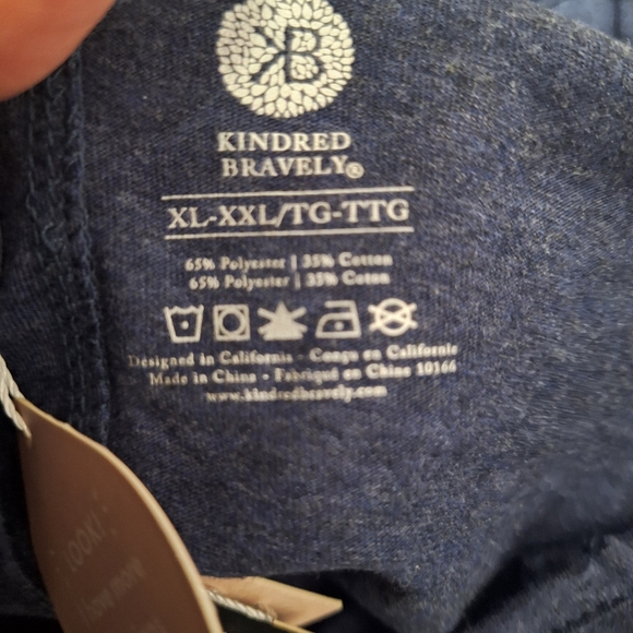 Kindred Bravely Universal Labor & Delivery Gown in Navy Heather NWT - Picture 8 of 10